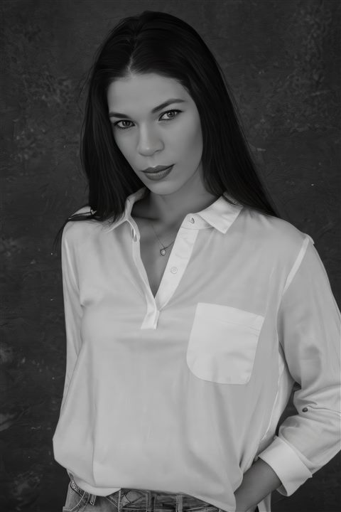 Alisha Canaris — IT security and cyber defence specialist, author of The Anti-Scam System